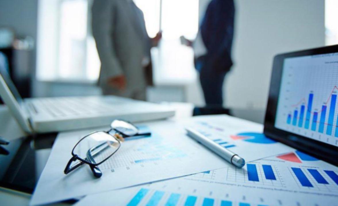 Professional presentation workshop in progress